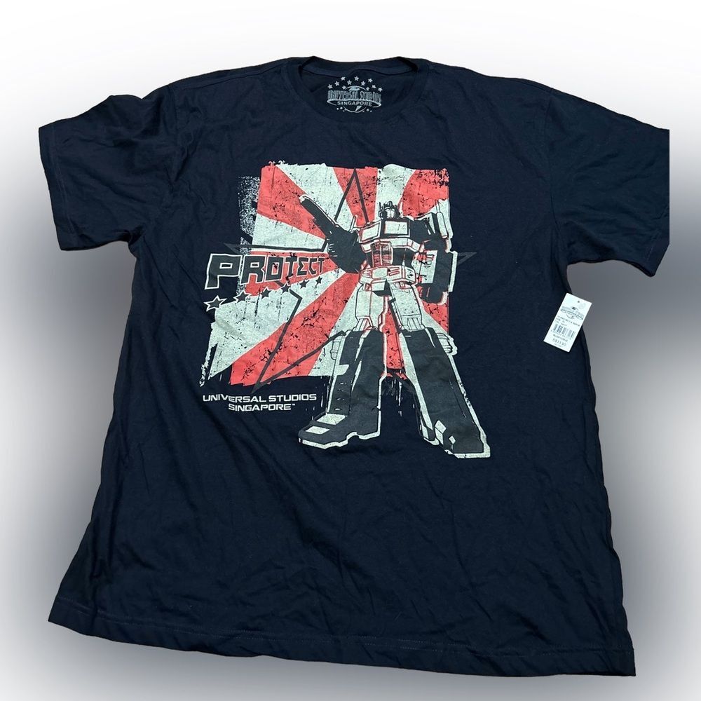 Universal Studios Singapore Transformers Protect and Serve T-shirt NWT